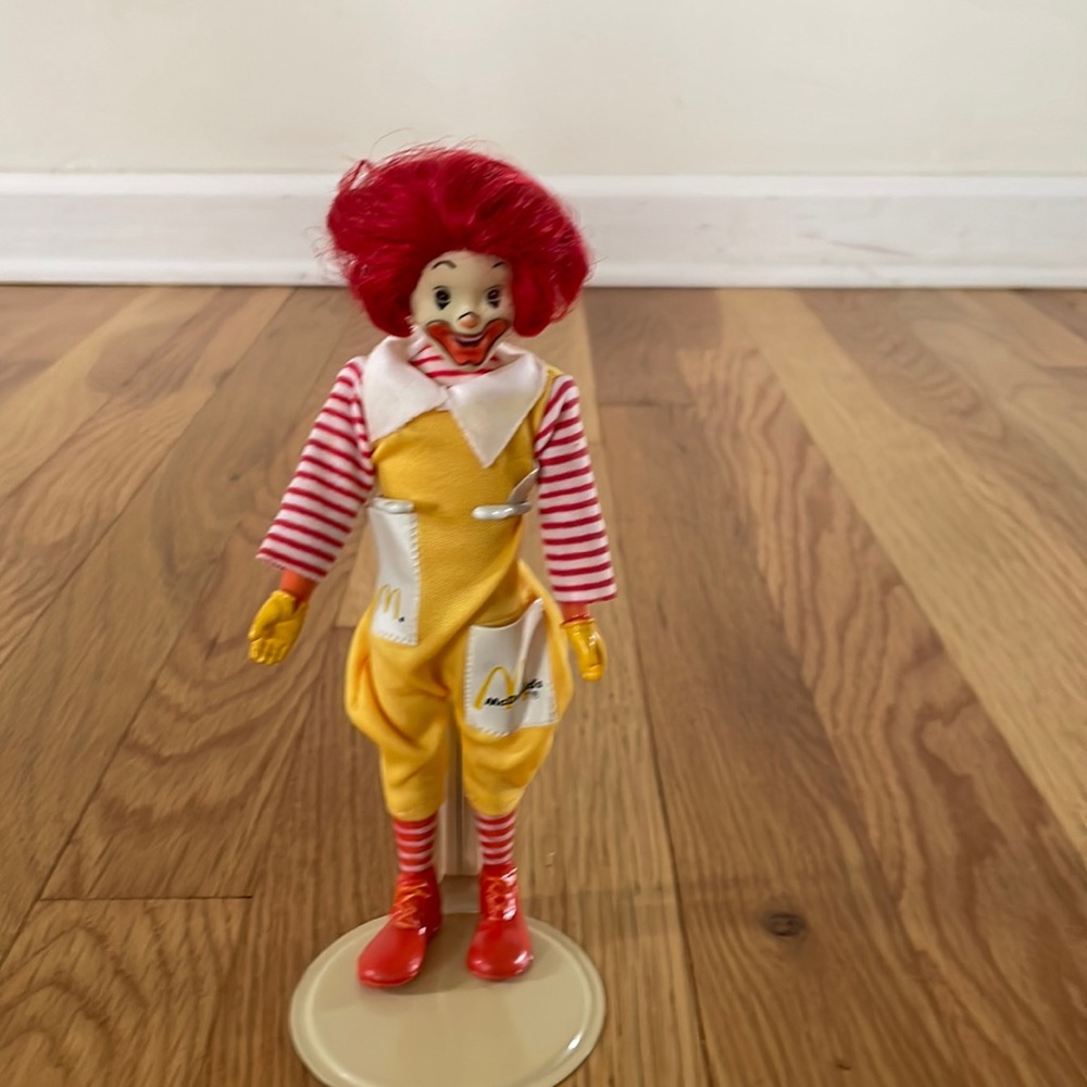 Remco vintage 1976 Ronald McDonald figure.